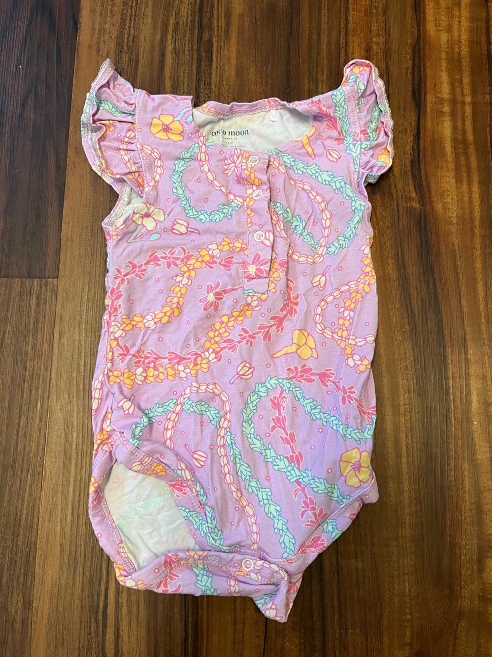 Cocomoon Hawaii Lei Onesie 6-12m